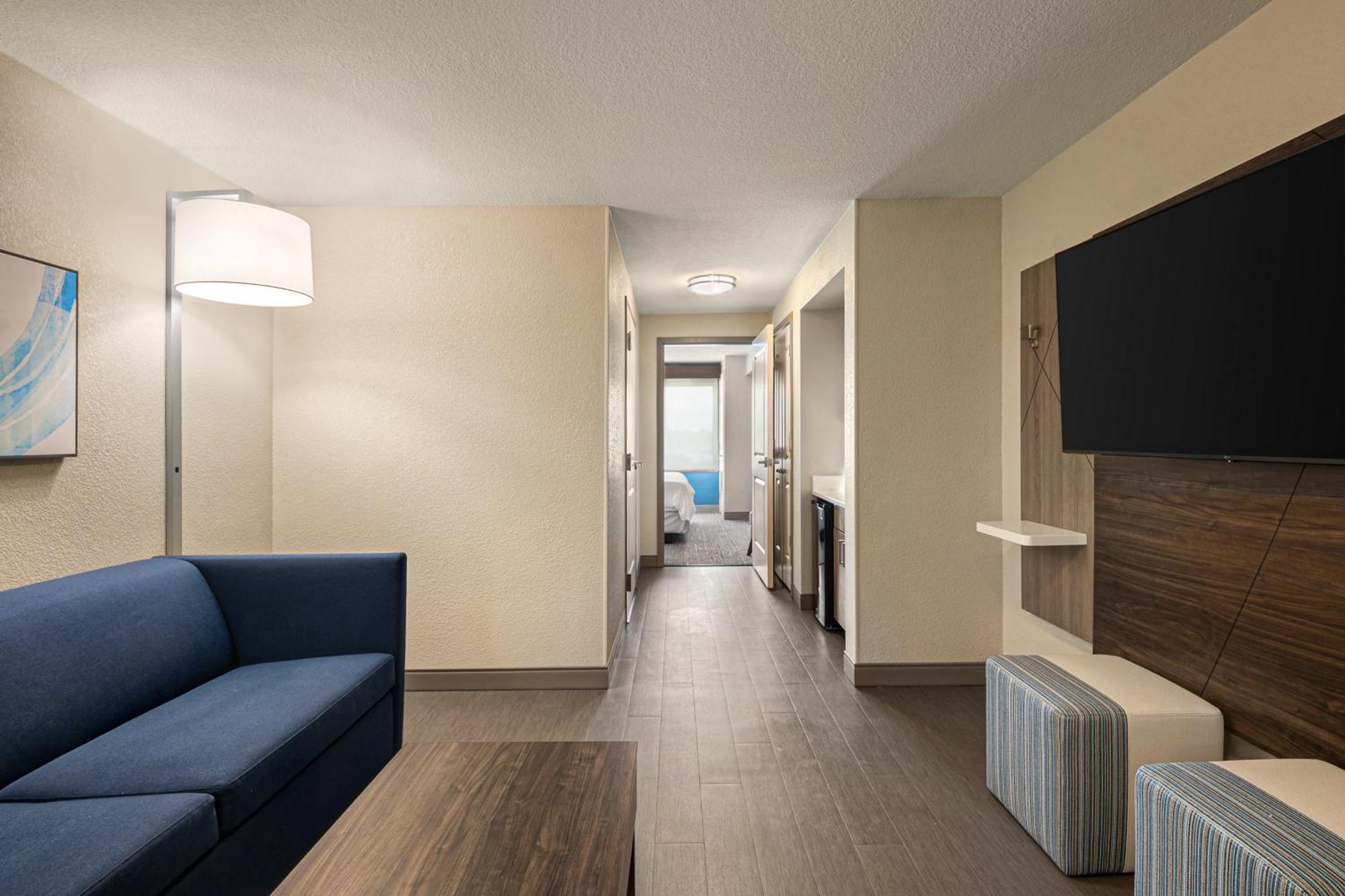 Holiday Inn Express Richmond By Ihg Esterno foto