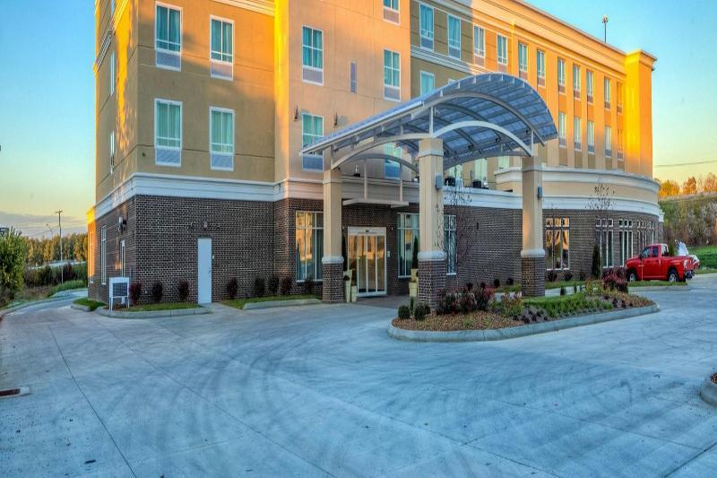 Holiday Inn Express Richmond By Ihg Esterno foto